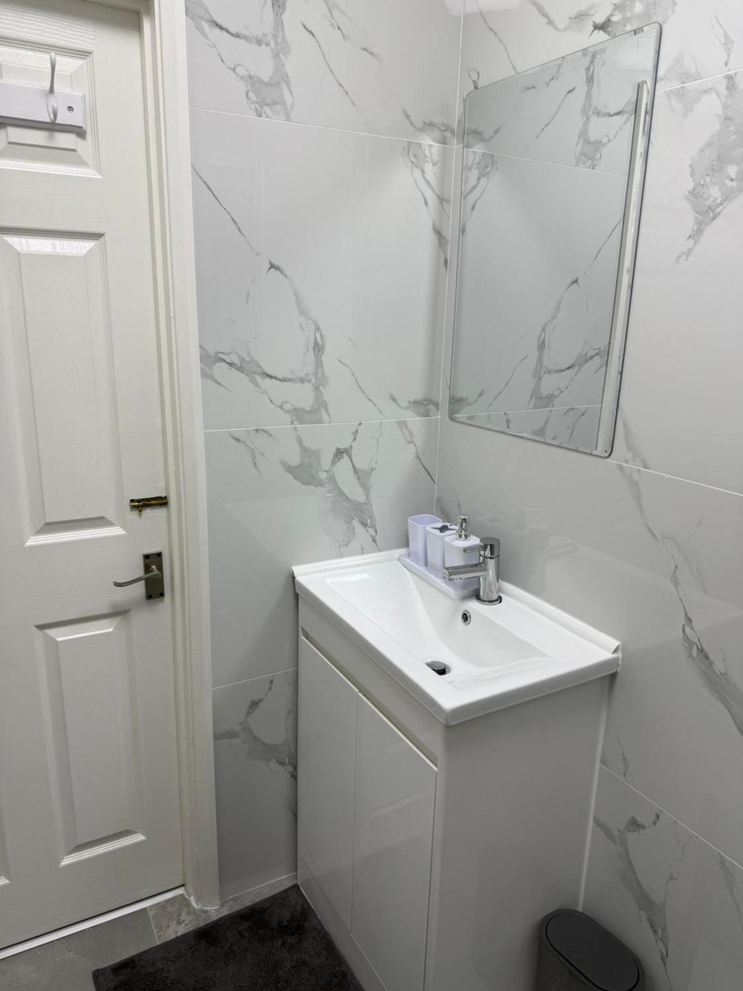 Alloggio in famiglia Luxury In Victoria, 7 Minutes Walk To Victoria Station, 8 Londra